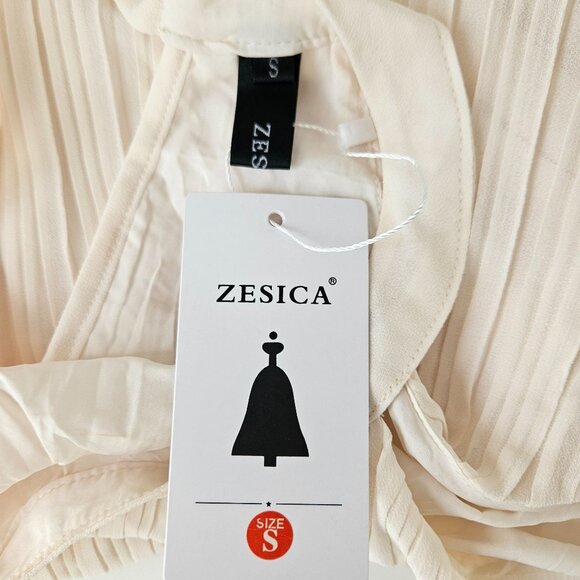 Womens Small Elegant Halter Neck Pleated Tiered Maxi Cream Dress Sleeveless - Picture 11 of 13